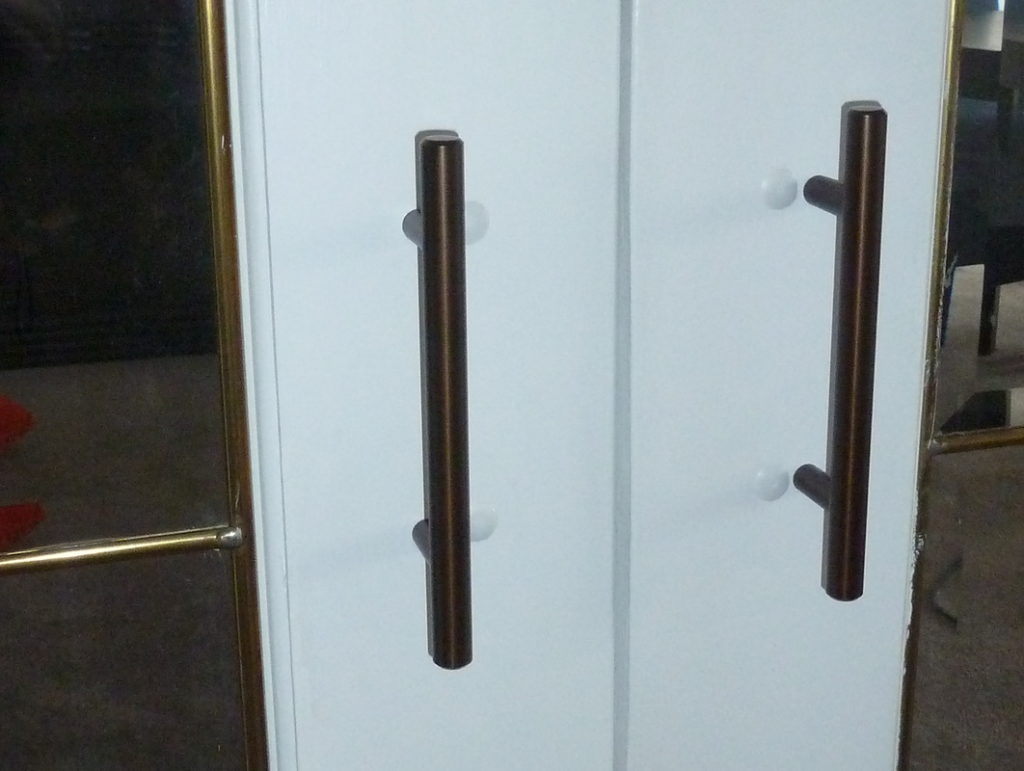 Colored glass door knobs Door Knobs