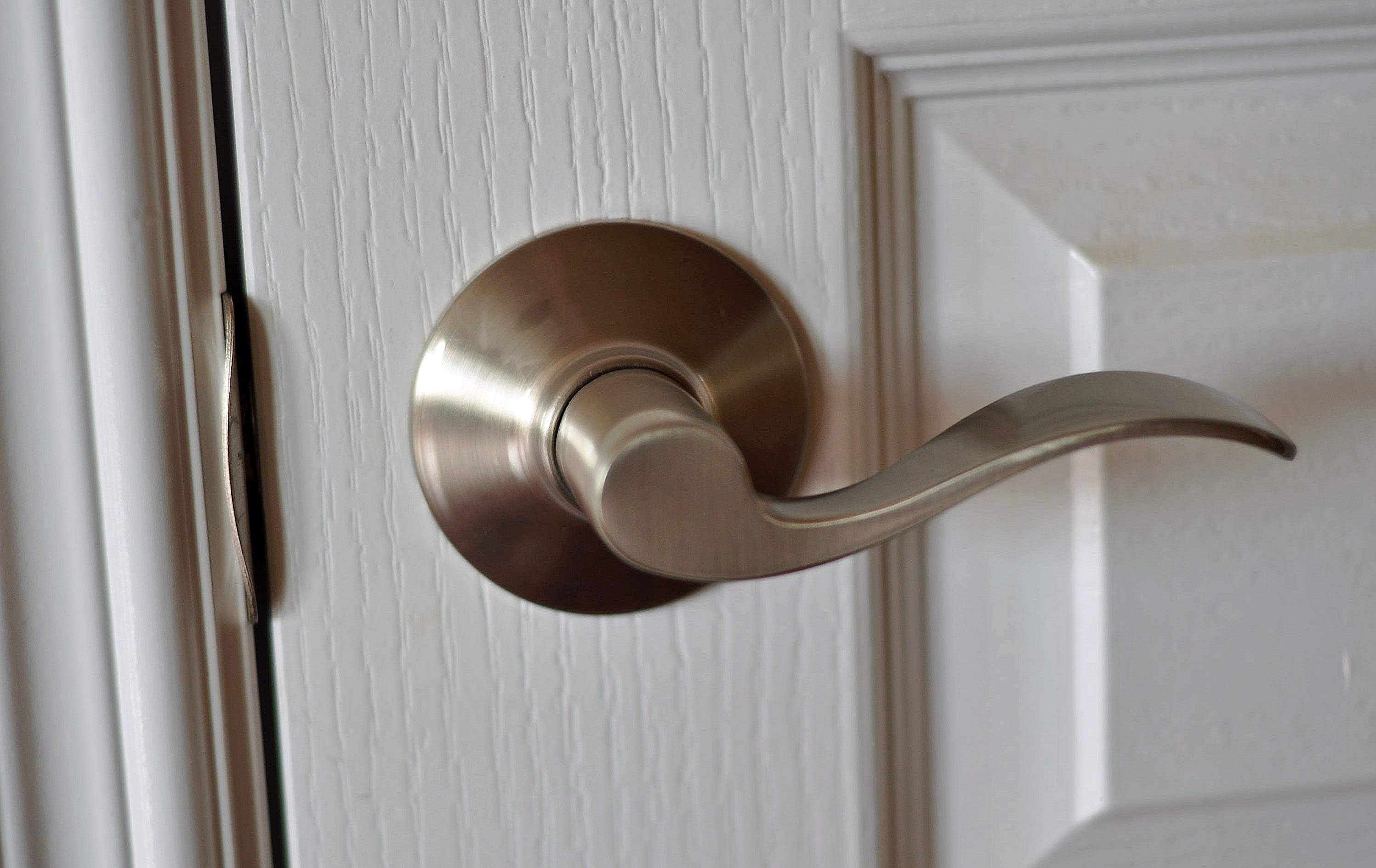 a door knob photo - 15