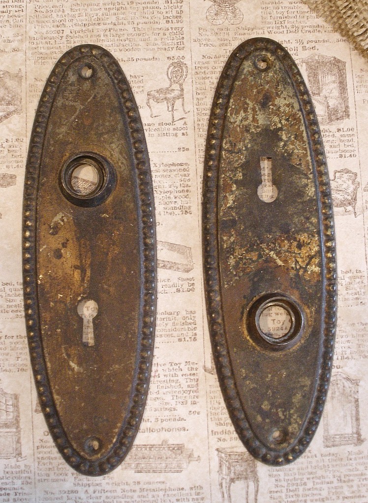 antique door knob plates photo - 6
