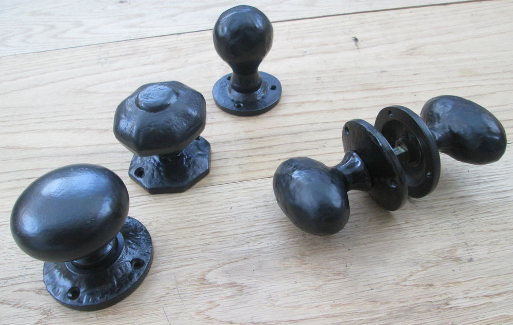 black antique door knobs photo - 5