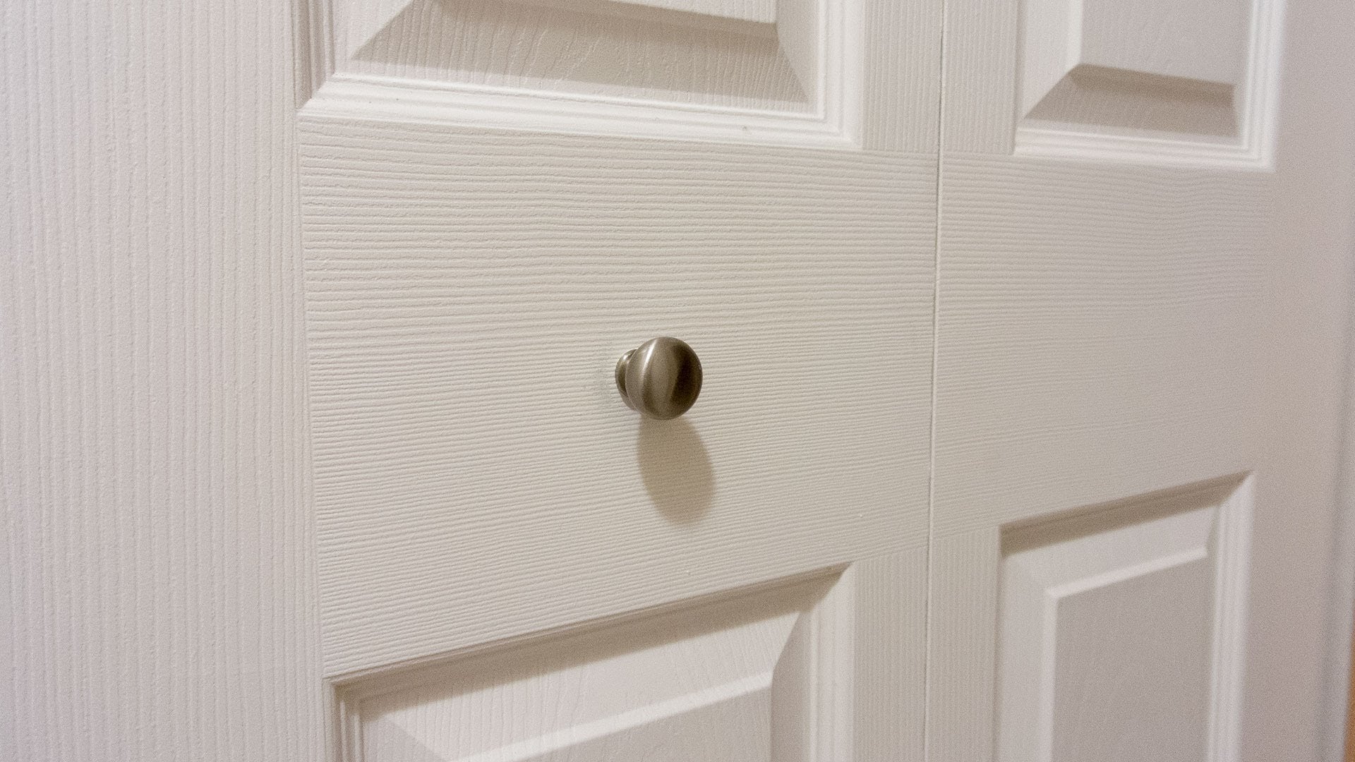 closet door knobs photo - 5