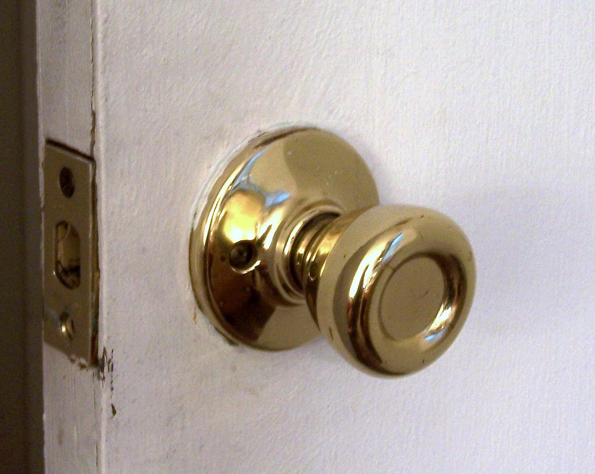 door handle knob photo - 3