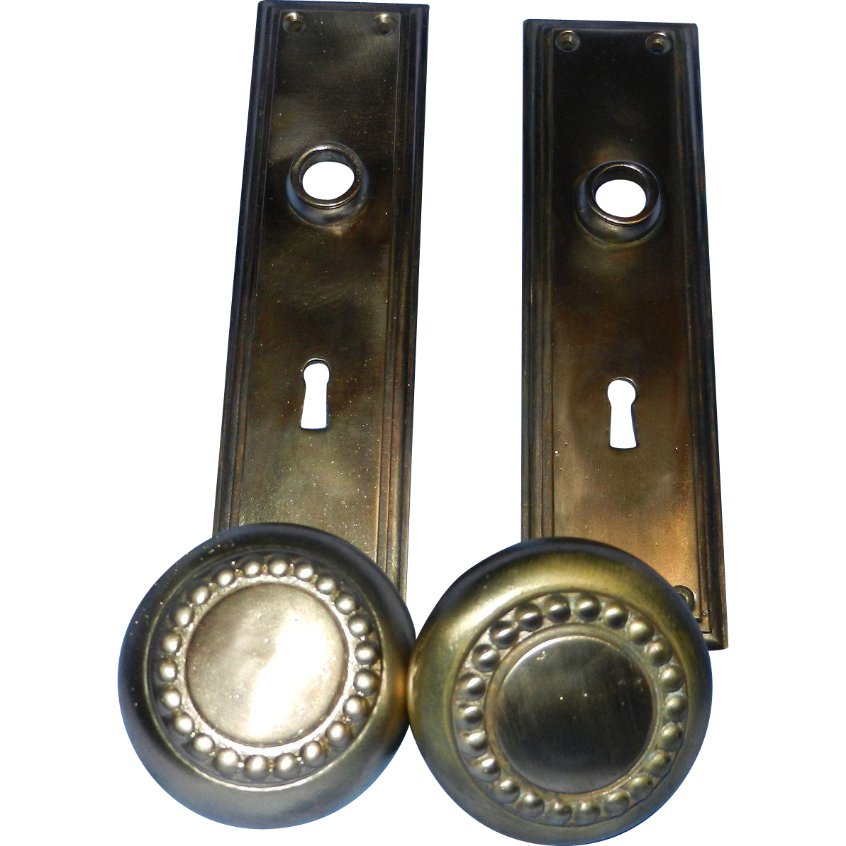 door knobs and plates photo - 9