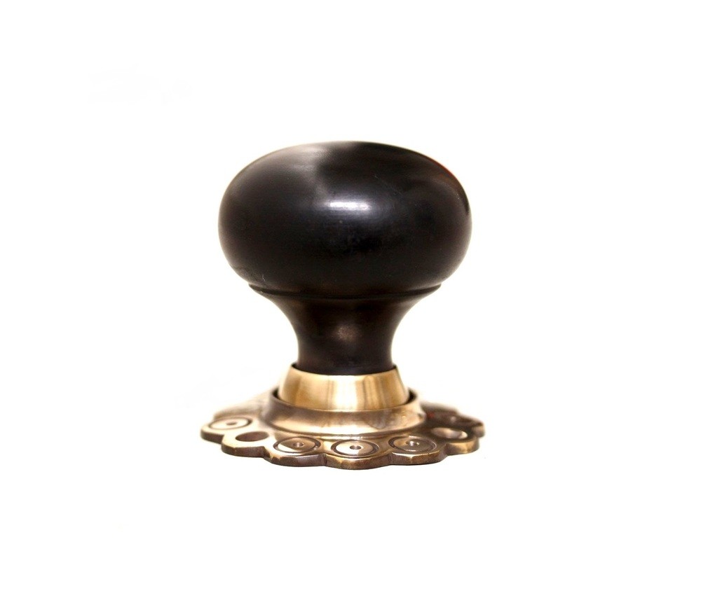 edwardian door knobs photo - 10