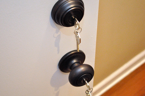 install a door knob photo - 18