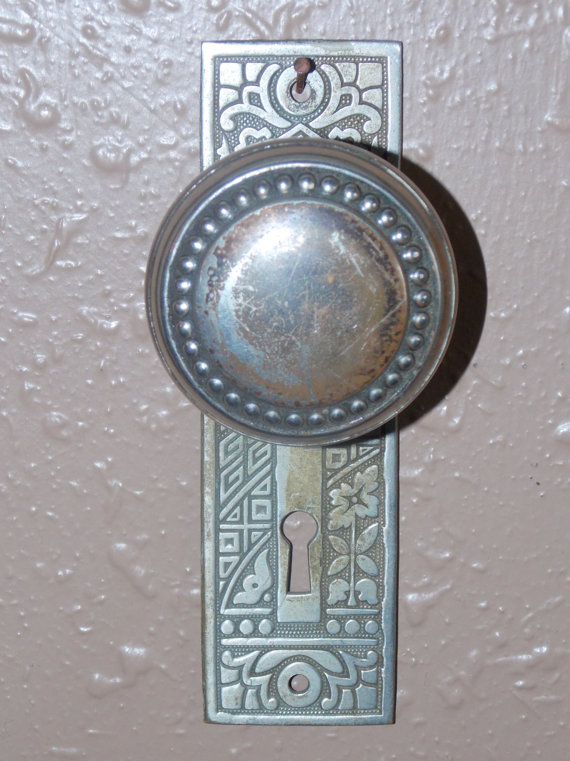 key door knob photo - 9