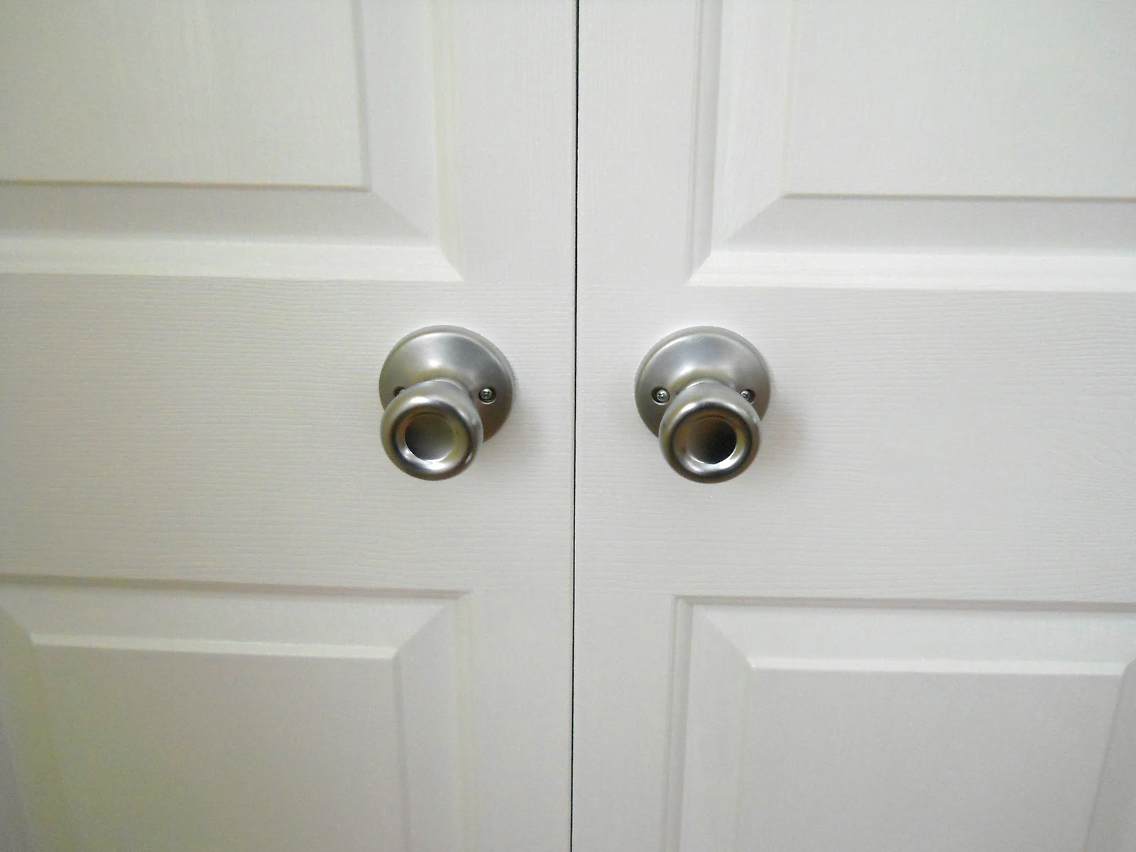 knobs for bifold doors photo - 9