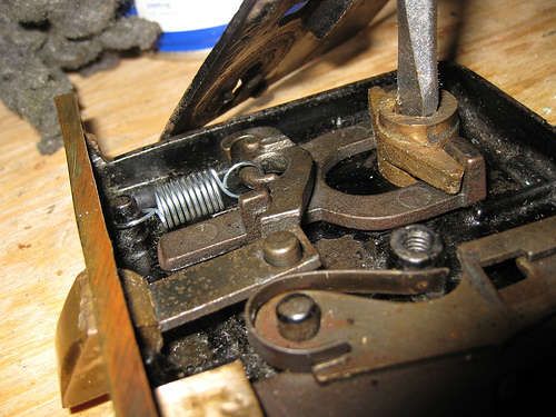 old door knob repair photo - 3