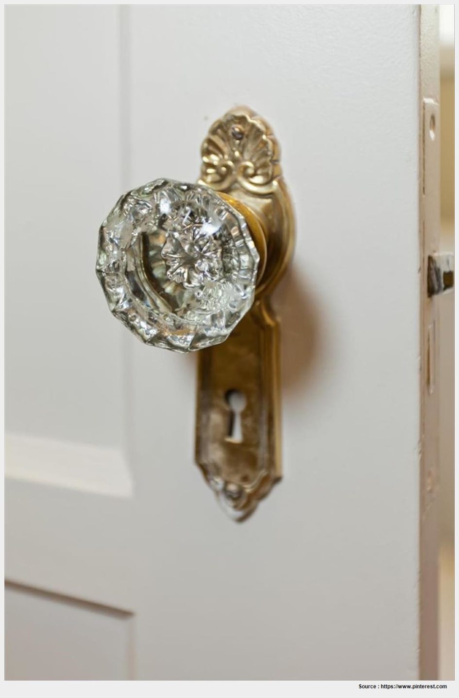 old fashion door knobs photo - 11