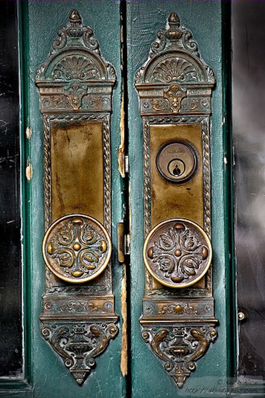 vintage door knobs