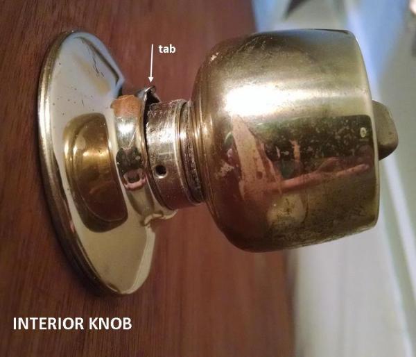 removing old door knob photo - 9