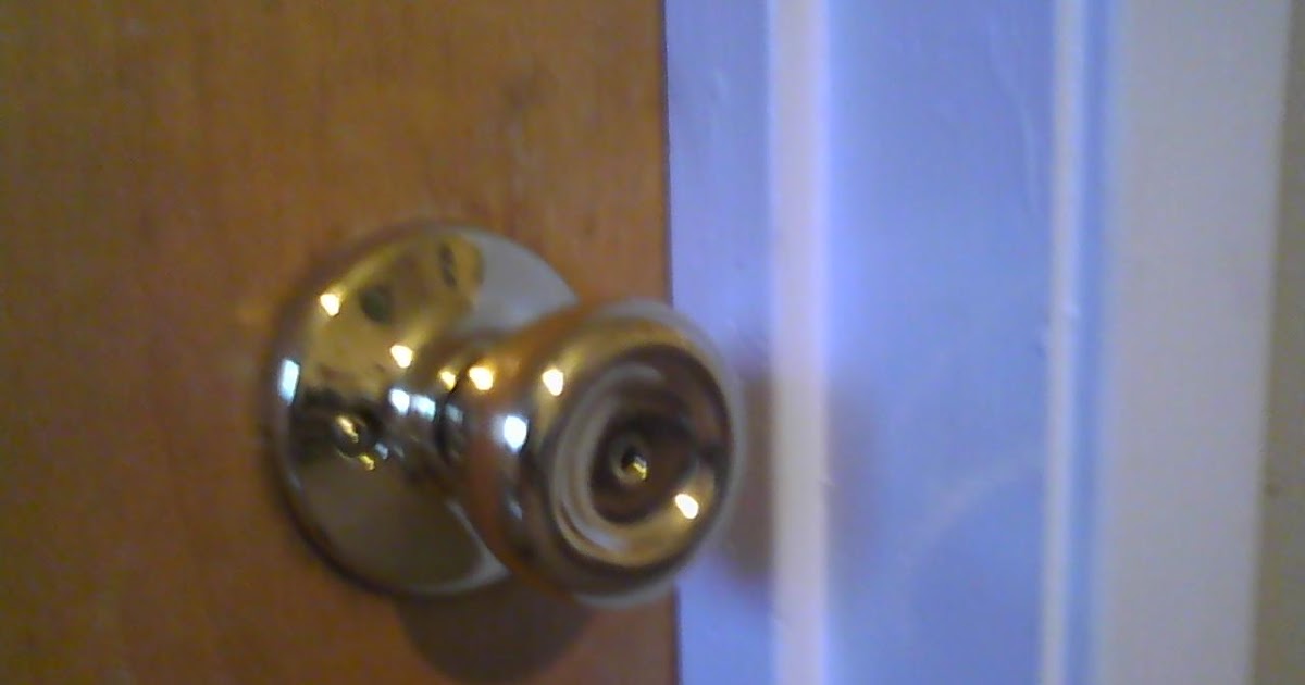 replacing old door knobs photo - 18