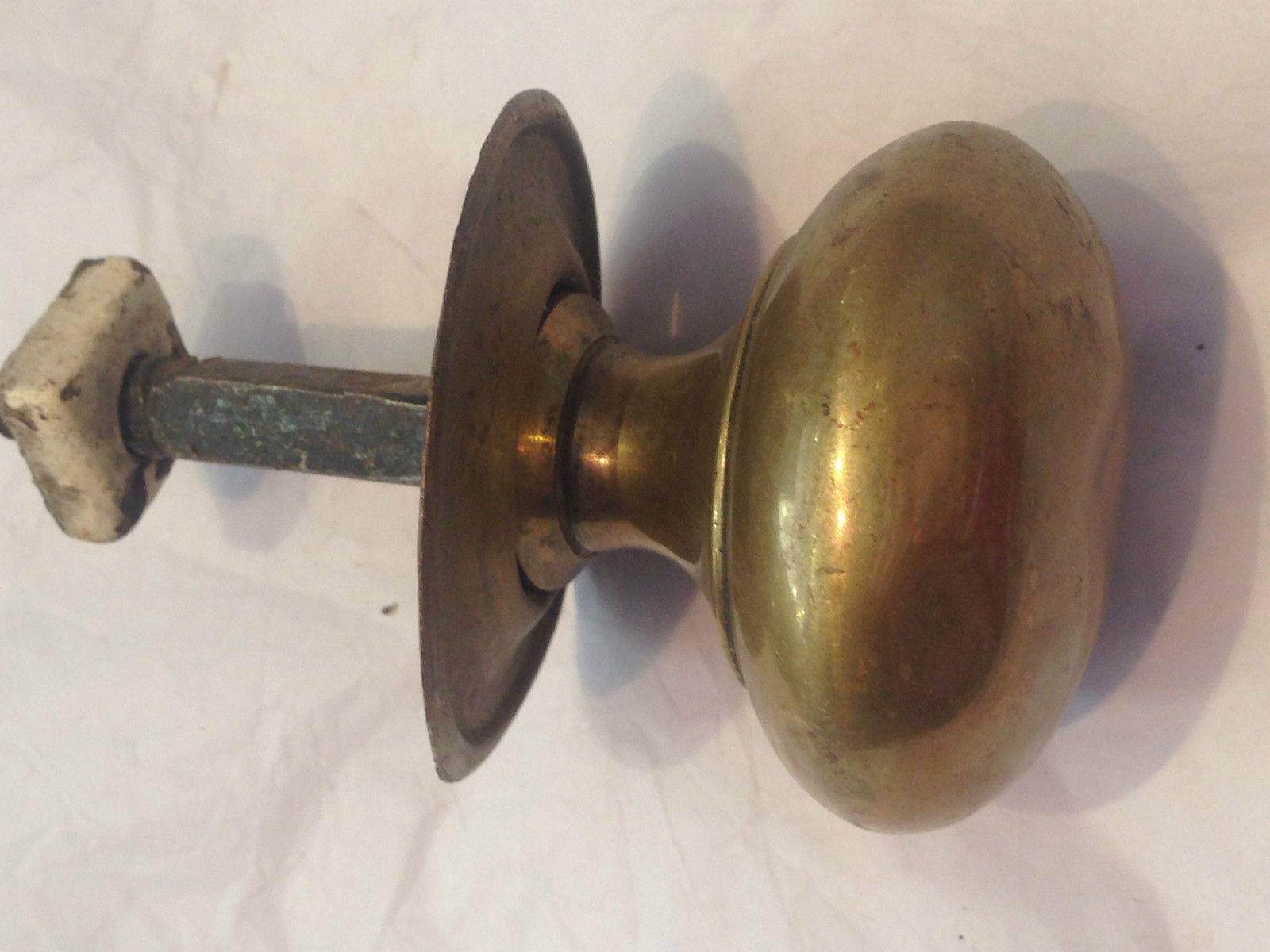 small brass door knobs photo - 9
