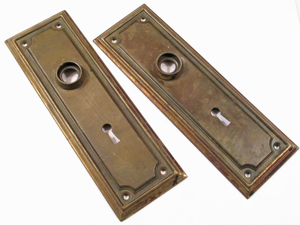 vintage door knobs and plates photo - 20